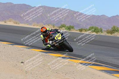 media/Oct-30-2022-CVMA (Sun) [[fb421c3cec]]/Race 11 Amateur Supersport Open/